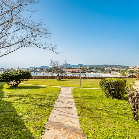 דירה Golfo Aranci-appartamento Dalia 1 A 30m Dal Mare גולפו אראנצ'י
