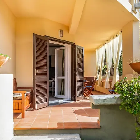 Golfo Aranci-appartamento Dalia 1 A 30m Dal Mare דירה *